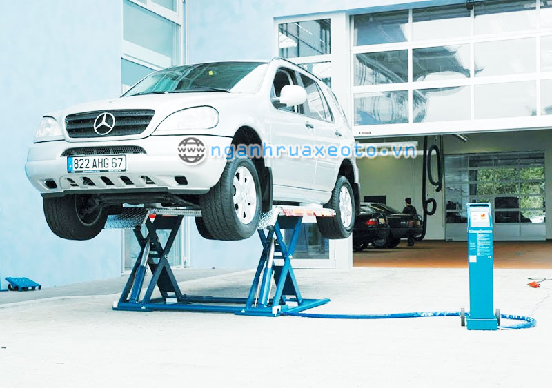 Cầu Nâng Kiểu Xếp Di Động