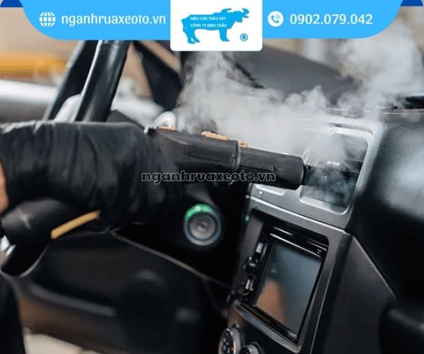 Những hạn chế tối đa việc gây mùi hôi trên ô tô
