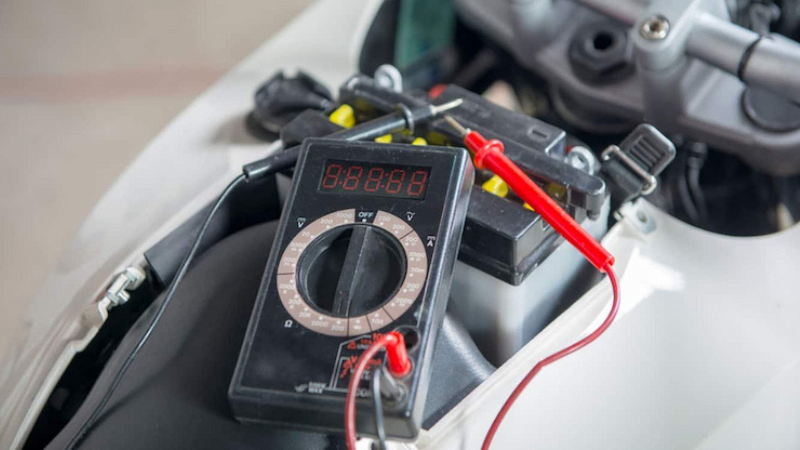 hư acquy khiến xe không thể khởi động