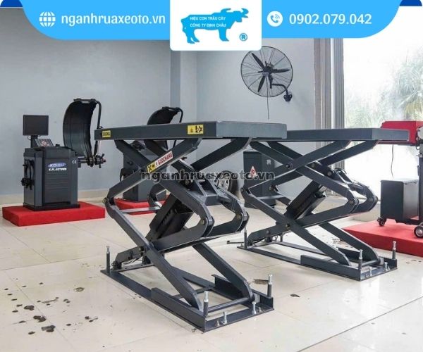 Cần nâng kiểu xếp di động với độ linh hoạt cao, phù hợp với nhu cầu sửa chữa lưu động