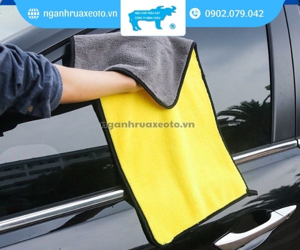 Định Châu cung cấp khăn lau xe ô tô chất lượng, đạt tiêu chuẩn quốc tế