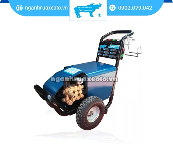 Dòng máy có mô tơ khỏe với áp lực phun lên tới 220 bar