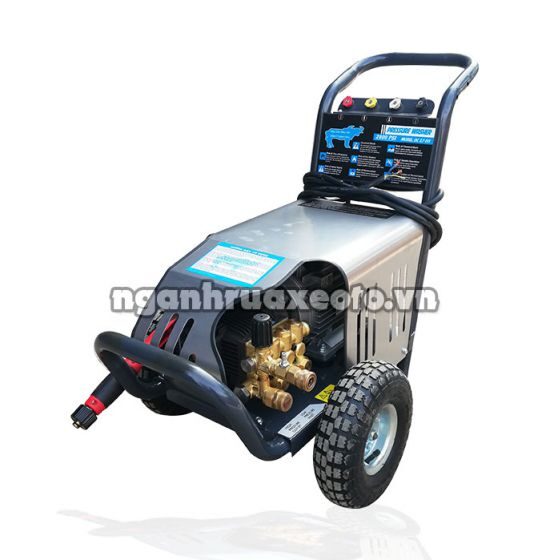Máy 3.7KW sở hữu động cơ mạnh mẽ