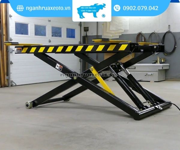 Cầu nâng cắt kéo giúp người dùng tiết kiệm thời gian, công sức và đảm bảo an toàn