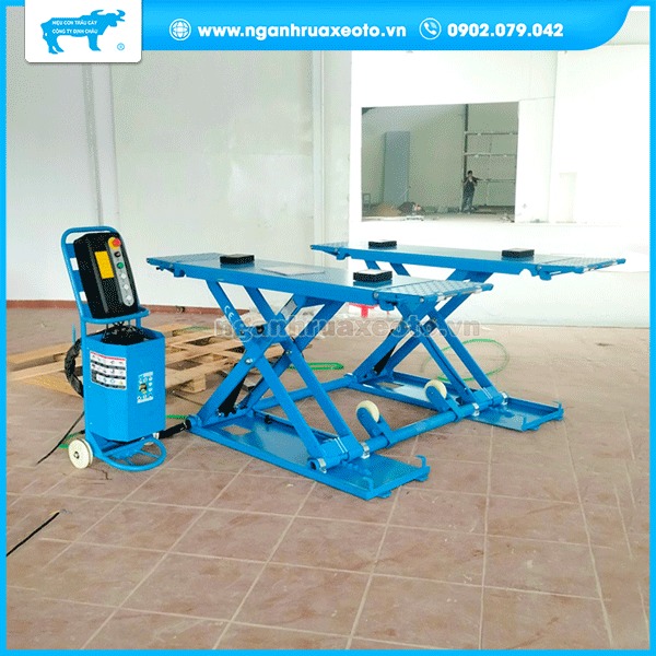 Cầu nâng cắt kéo di động Định Châu có thể di chuyển dễ dàng trong không gian gara