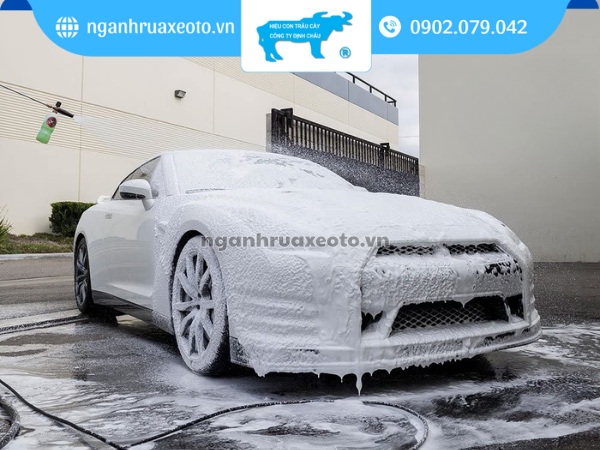 Rửa xe bọt tuyết và những điều cần biết