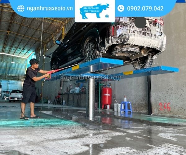 Lý do cần rửa gầm xe ô tô định kỳ
